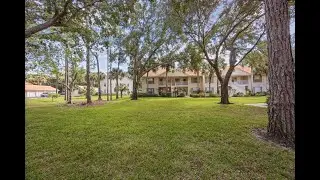 Welcome to 257 Robin Hood Cir 101, Naples, FL 34104