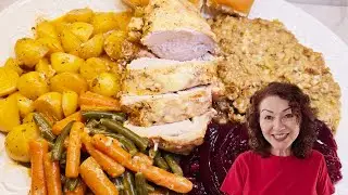 How to Make a Thanksgiving One Pot Meal - A Complete Turkey Dinner - Turkey Crockpot Dinner