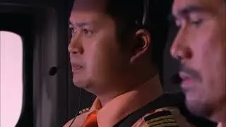Indagini ad alta quota Adam Air 574 scompare nella tempesta indonesiana