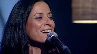 דני סנדרסון וקרן מלכה - מילים יפות | ביצוע אקוסטי