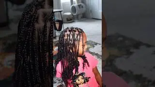 Braiding London&rsquo;s Hair 💕 #knotlessbraids #kidsbraids