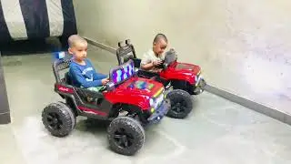 Twin&rsquo;s got there minitoy Thar Jeep|There grandfather gifted them on Diwali#minivlog19#minivlog