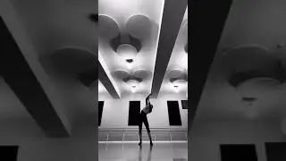 Simza in the studio at Rambert Easter 2024