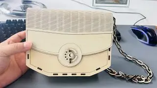 LUNYEE  L10 Bag Clutch with Chain, Vector Laser Cut.