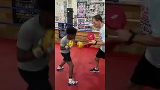 Xavier Campbell! Real Footwork & Defensive Padwork Drills! #padworkdrills #padwork #boxing #howto
