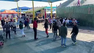 Cintura y cadera, con terremoto Musical.