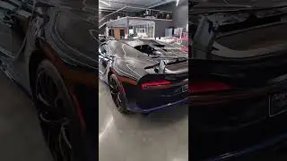 #bugatti #chiron #bugattichiron #getoutandride @TheHamiltonCollection