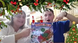PLAYING THE ELF ON THE SHELF PRESENT PILE UP BOARD GAME WITH MY GRANDMA!!!! 