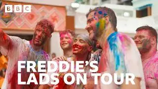 When Freddie Flintoff takes his cricket team on a tour of India - BBC