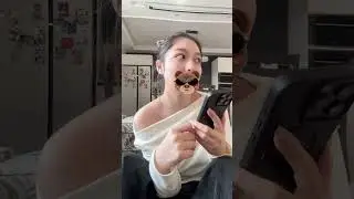 沈阳郊区苏家屯区人办不了护照，中共限制公民出境自由，啥原因也没有。打电话咨询，工作人员态度恶劣