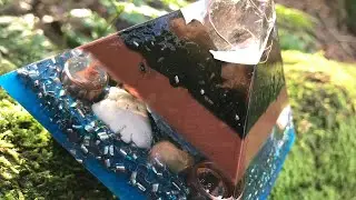 Orgone Meditation Pyramid / Powerful Energy Tools / Mindfulness / Crystal Healing