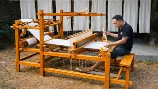Ancient Art of Weaving: Duong Personally Crafted a Traditional Loom and Wove Exquisite Fabrics