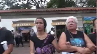 Ativistas do GAIA sendo detidos em Ato contra Rio Zoo, em 18/10/15, parte 1