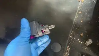 Replace the brake light switch on an Audi A6 C7 (2012–2018)