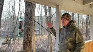 REVIEW: Home-X Extended Reach Deck Hook 28-44 inch for Bird Feeders, Plants, or Decorative Lighting