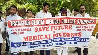 MBBS students Protest against Goverment on Jantar Mantar For Justice