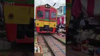 Maeklong Railway Market, Thailand