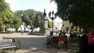 Parque Col&oacute;n, Santo Domingo.