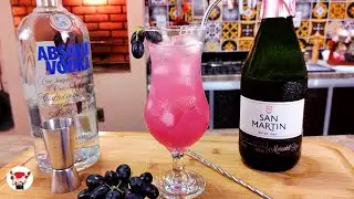 Como Fazer Drink com Espumante Ros&eacute; e Uva Perfeito