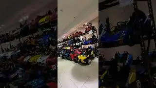 Walking around Southridge Mall on Christmas Eve 2021