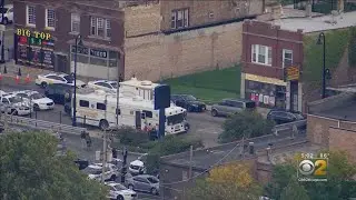 Police In Standoff In Oak Park