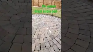 unique circle pod