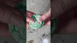 How to Make Grinch Cookies! #recipe #yum #cookingrecipes #baking