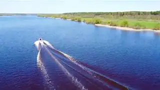С высоты. Speed boats. Быстроходные катера на Волге. DJI mavic mini