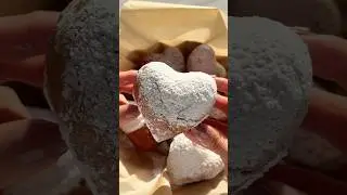 FLUFFY HEART BEIGNETS ❤️ Recipe in comments and description! #valentinesday #beignet #dessert