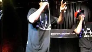 H BURNA Performs 2FLY