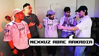 MAXIMUS Y LOS ARKEANOS CANTANDO 