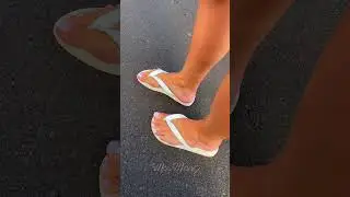 Mary's long toes at flip flops