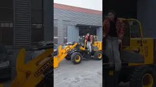 #小头虎 series loader 928 type four-wheel drive four-cylinder forklift automatic transmission