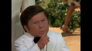 Donald Trump stars as Tattoo (Herv&eacute; Villechaize) in Fantasy Island [ Deepfake ]