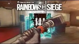 How a Platinum Plays Against Pros - Rainbow Six Siege