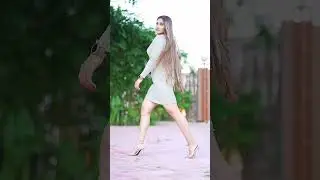 Tight dress girls 💯