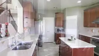 Four Thousand Square Foot Lakefront House in Rosharon Texas