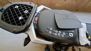 Suzuki Vstrom 250 SX Installing the Givi Top Rack Plate Detailed Video