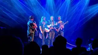 Avi Kaplan sings Mad World+Otherside at Warsaw, Poland 2025-09-16 