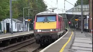 London North Eastern Railway 91114 passing Herford North