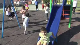 Dečije igralište u Erdeču - sedmo u ovoj godini