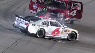 Stenhouse vs Edwards Iowa Wreck to the Line