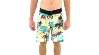 Reef Men's H Palms Boardshort  | SwimOutlet.com