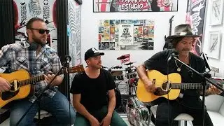 Donavon Frankenreiter ac&uacute;stico en Surf & Rock Radio