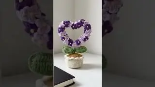 unique heart pot #crochet #amigurumi #gift #love #diy #plants #heart #cute #customized #handmade