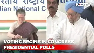 Congress President Election: Sonia Gandhi, Manmohan Singh Among Early Voters