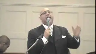 Pastor T. A. Smith, Sr. sings 