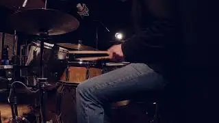 Using the 11 stroke roll and single stroke roll #11StrokeRoll, #DrumRudiments, #DrumSolo