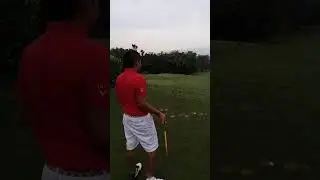 cuando jugar de primero en el golf te pone nervioso