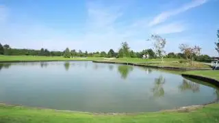Mayfair Lakes Golf Course | Mid-Autumn Festival Charity Auction @ Aberdeen Centre